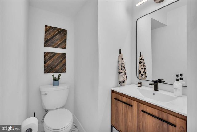 63 STONE MOUNTAIN LN, Marlton, NJ 08053