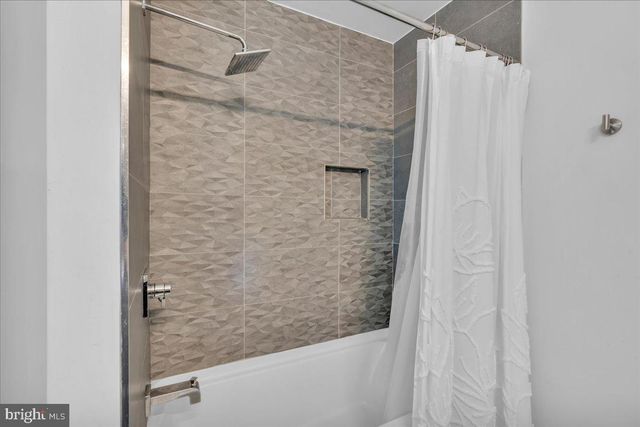 63 STONE MOUNTAIN LN, Marlton, NJ 08053