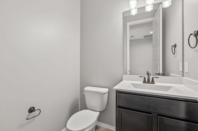 480 Michael Avenue SW, Los Lunas, NM 87031