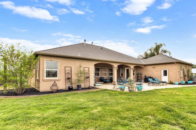 12065 Kirkwood St, Herald, CA 95638