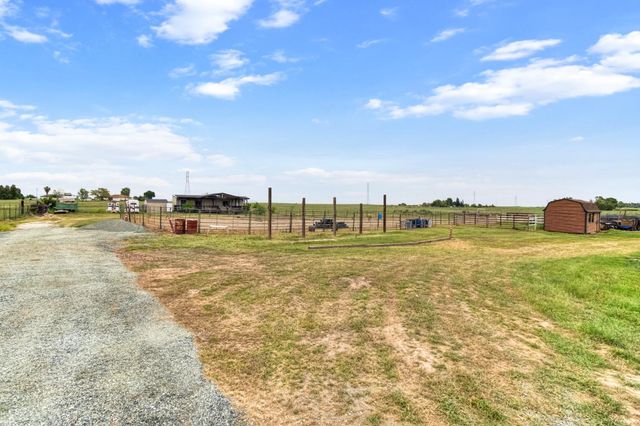 12065 Kirkwood St, Herald, CA 95638