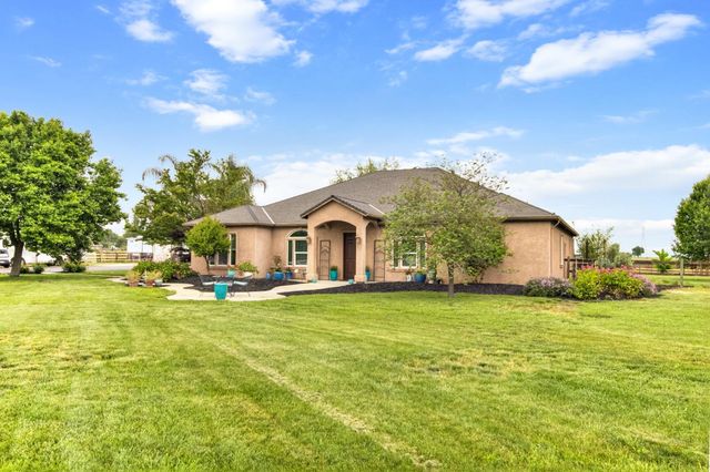 12065 Kirkwood St, Herald, CA 95638