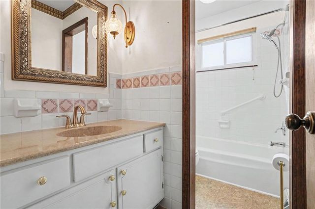 1613 Todd Street, Platte City, MO 64079
