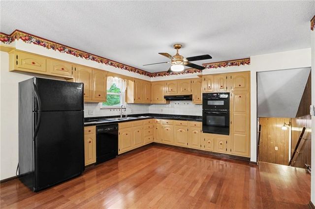 1613 Todd Street, Platte City, MO 64079