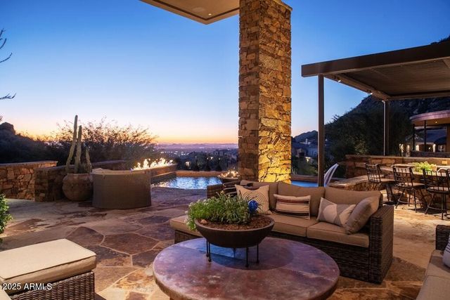 11225 E Whispering Ridge Way, Scottsdale, AZ 85255