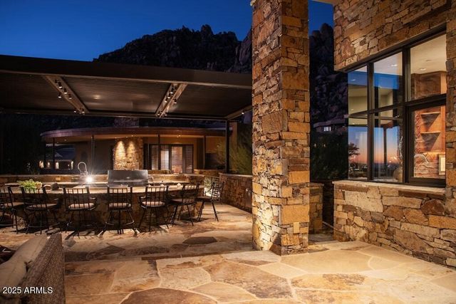 11225 E Whispering Ridge Way, Scottsdale, AZ 85255