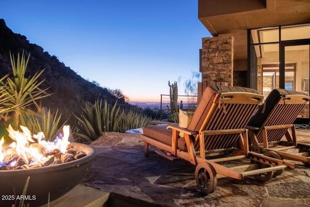 11225 E Whispering Ridge Way, Scottsdale, AZ 85255