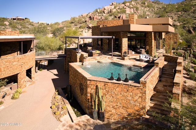 11225 E Whispering Ridge Way, Scottsdale, AZ 85255