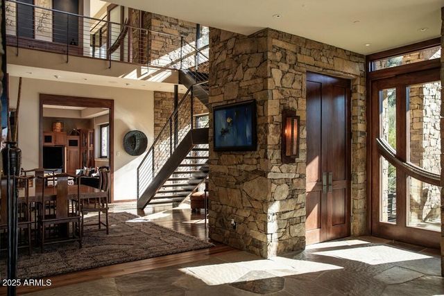 11225 E Whispering Ridge Way, Scottsdale, AZ 85255