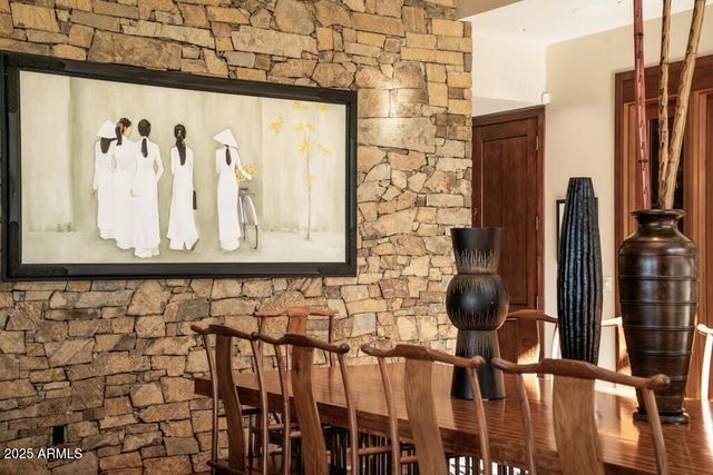 11225 E Whispering Ridge Way, Scottsdale, AZ 85255