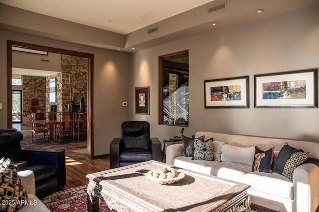 11225 E Whispering Ridge Way, Scottsdale, AZ 85255