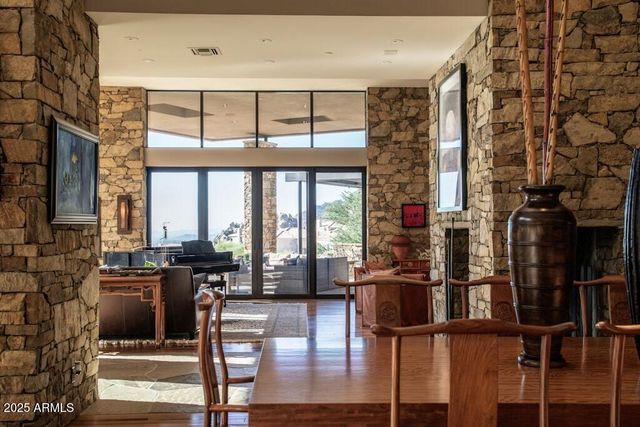 11225 E Whispering Ridge Way, Scottsdale, AZ 85255