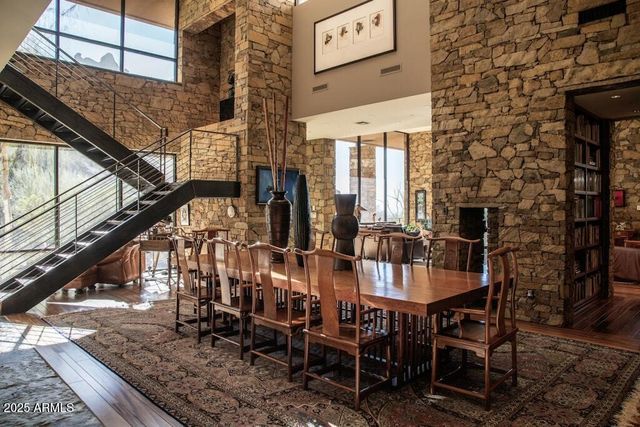 11225 E Whispering Ridge Way, Scottsdale, AZ 85255