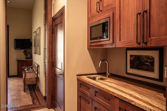 11225 E Whispering Ridge Way, Scottsdale, AZ 85255