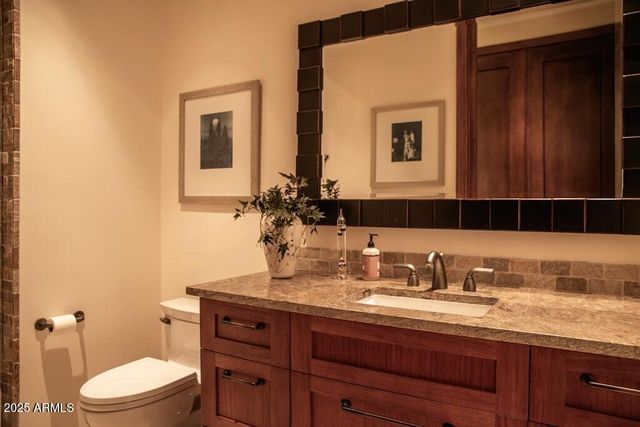 11225 E Whispering Ridge Way, Scottsdale, AZ 85255