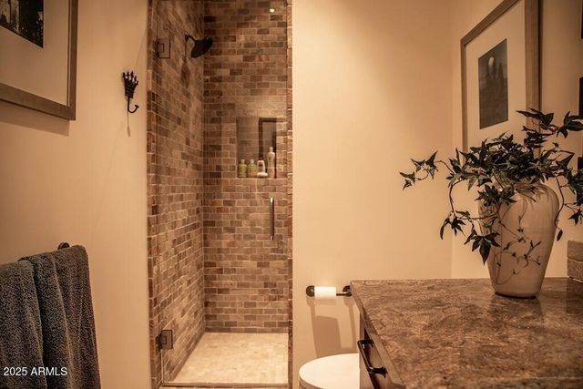 11225 E Whispering Ridge Way, Scottsdale, AZ 85255