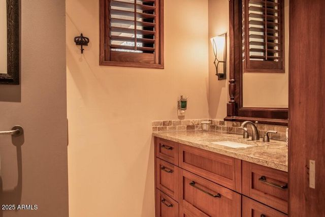 11225 E Whispering Ridge Way, Scottsdale, AZ 85255