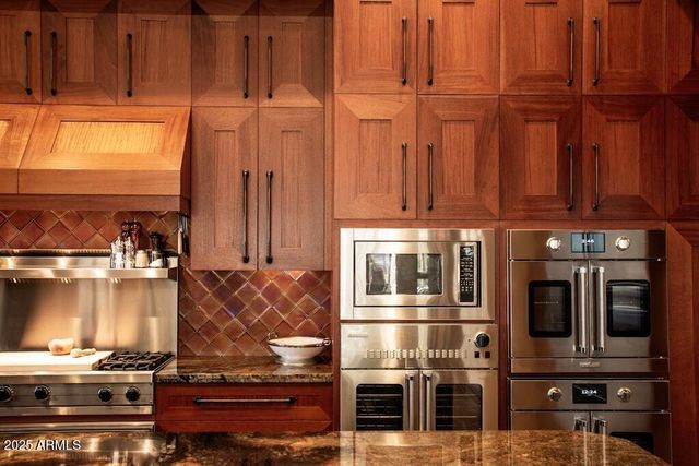 11225 E Whispering Ridge Way, Scottsdale, AZ 85255