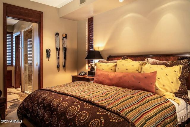 11225 E Whispering Ridge Way, Scottsdale, AZ 85255