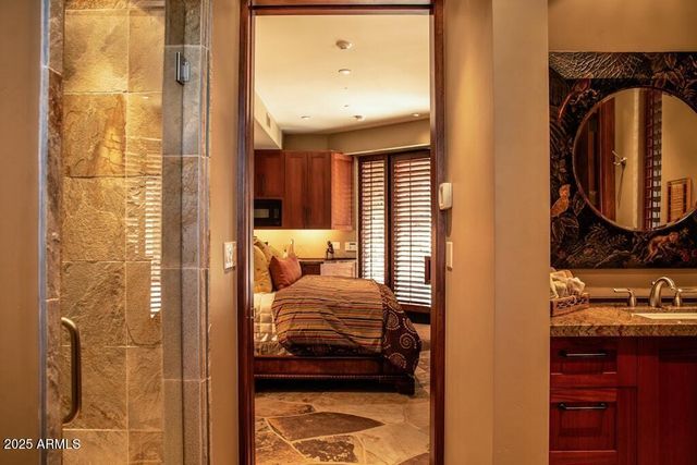 11225 E Whispering Ridge Way, Scottsdale, AZ 85255