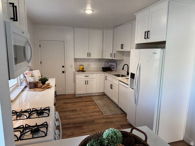 220 E GREENWOOD AVE, Midvale, UT 84047