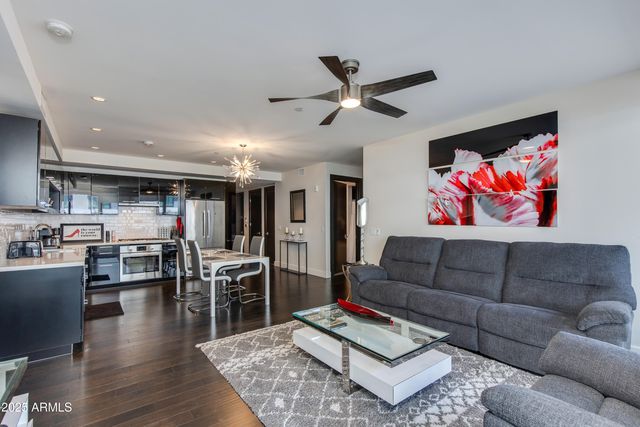 4422 N 75TH Street 2004, Scottsdale, AZ 85251