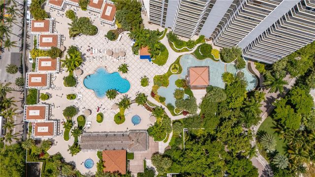 20281 E Country Club Drive 510, Aventura, FL 33180
