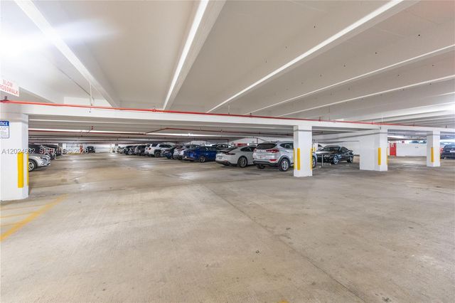 20281 E Country Club Drive 510, Aventura, FL 33180