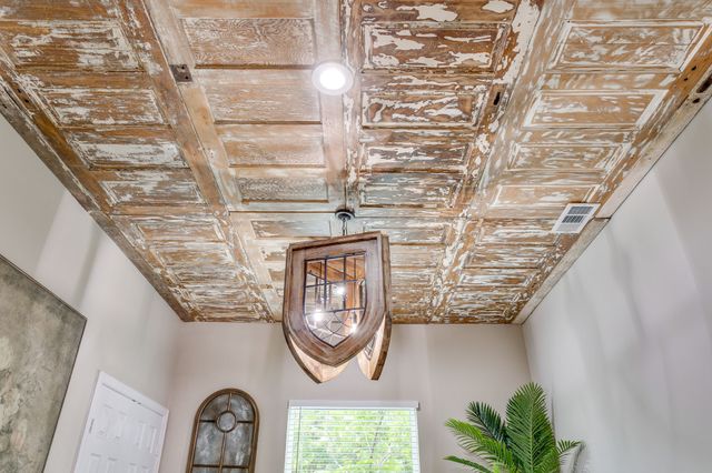 315 Cleveland Avenue, Weatherford, TX 76086