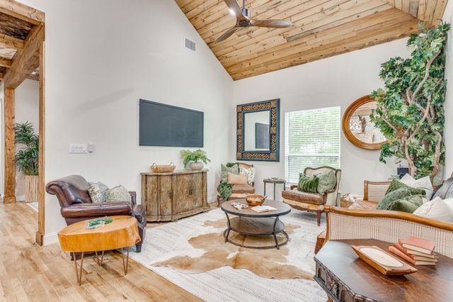 315 Cleveland Avenue, Weatherford, TX 76086