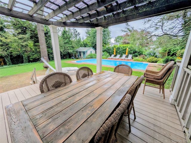 84 Oak Street, Northport, NY 11768