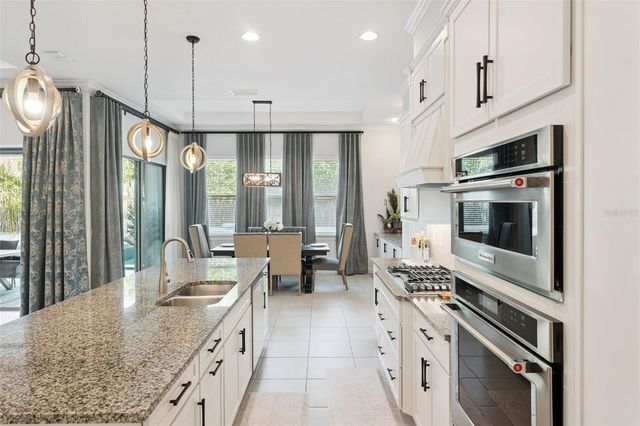 671 CANOPY ESTATES DRIVE, Winter Garden, FL 34787