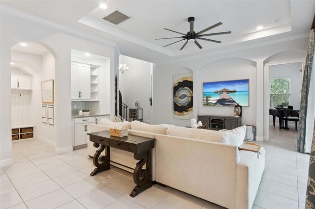 671 CANOPY ESTATES DRIVE, Winter Garden, FL 34787