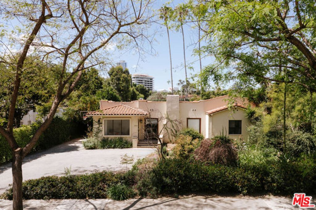 505 N Roxbury Drive, Beverly Hills, CA 90210