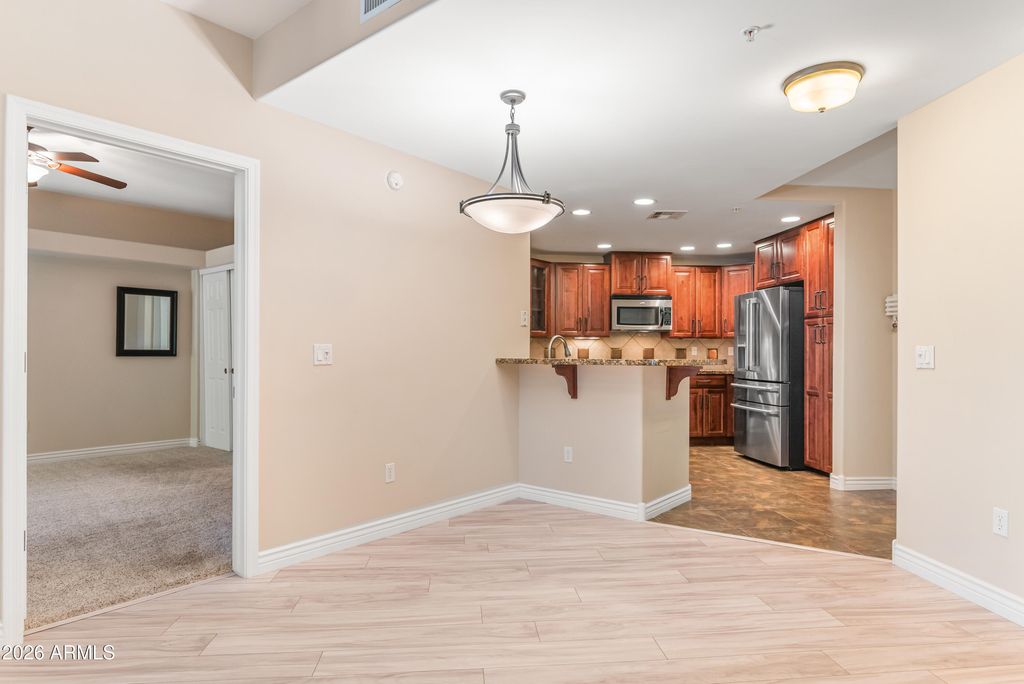 5350 E DEER VALLEY Drive 2400, Phoenix, AZ 85054 — photo 5