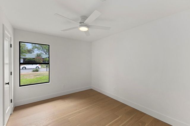 2512 McGregor DR, Austin, TX 78745