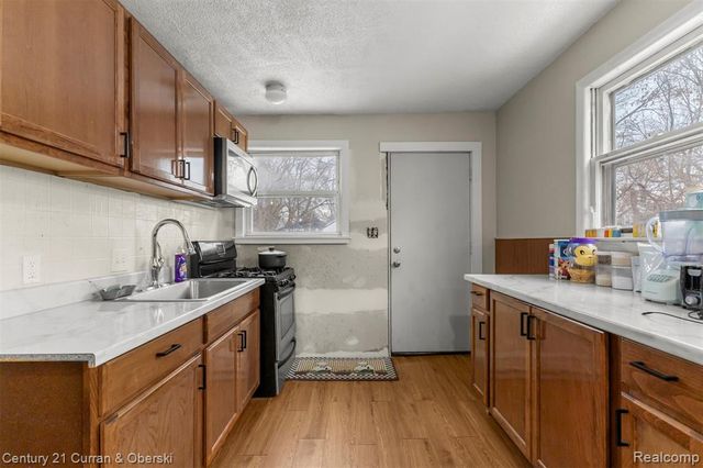 19166 Bentler Street, Detroit, MI 48219