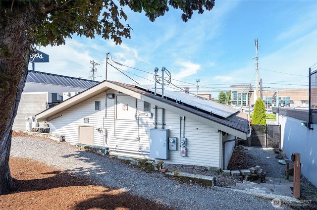 5916 6th Avenue, Tacoma, WA 98406