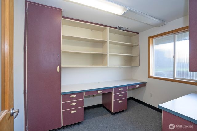 5916 6th Avenue, Tacoma, WA 98406