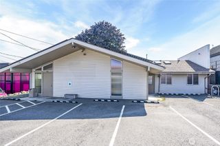 5916 6th Avenue, Tacoma, WA 98406