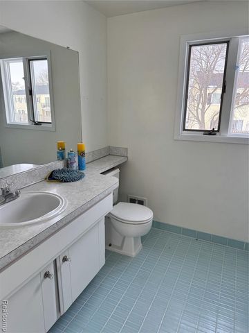 20041 Great Oaks Circle N 317, Clinton Township, MI 48036