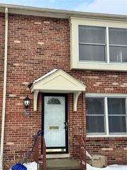 20041 Great Oaks Circle N 317, Clinton Township, MI 48036