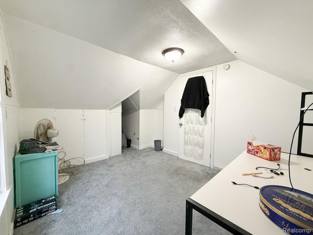 4924 Jackson Street, Dearborn Heights, MI 48125