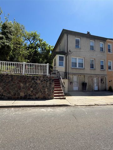 6 Franklin Street, Eastchester, NY 10709