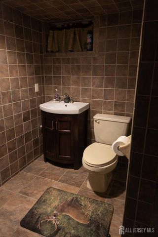 894 Route 9 Highway, South Amboy, NJ 08879