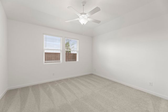 5915 Laurel Lake Lane, Pilot Point, TX 76258