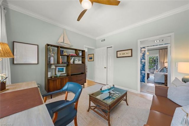 1048 Kings Crown DR, Sanibel, FL 33957