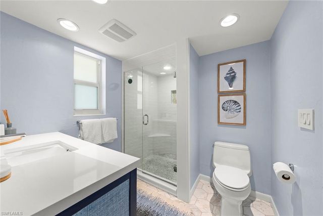1048 Kings Crown DR, Sanibel, FL 33957
