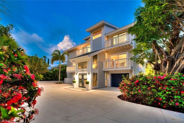 1048 Kings Crown DR, Sanibel, FL 33957