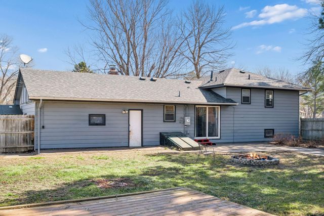 8339 Ingberg Trail S, Cottage Grove, MN 55016